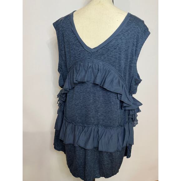 Free People Sleeveless Navy Ruffle Top Flowy NWT Boho Tank Blouse Small $128 - Picture 2 of 11